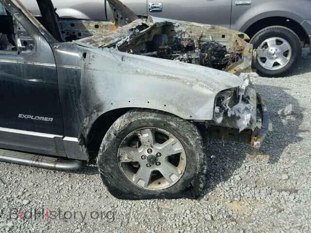 2005 FORD EXPLORER - VIN: 1FMDU73W85UB02110 - Photo 10