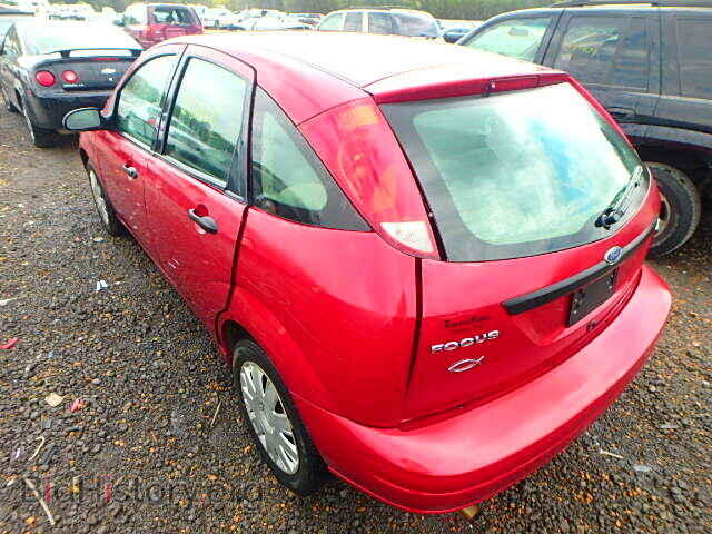 2005 FORD FOCUS - VIN: 3FAFP37N75R120058 - Фото 3
