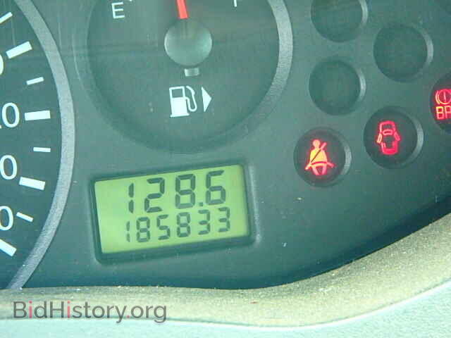 2005 FORD FOCUS - VIN: 3FAFP37N75R120058 - Фото 8