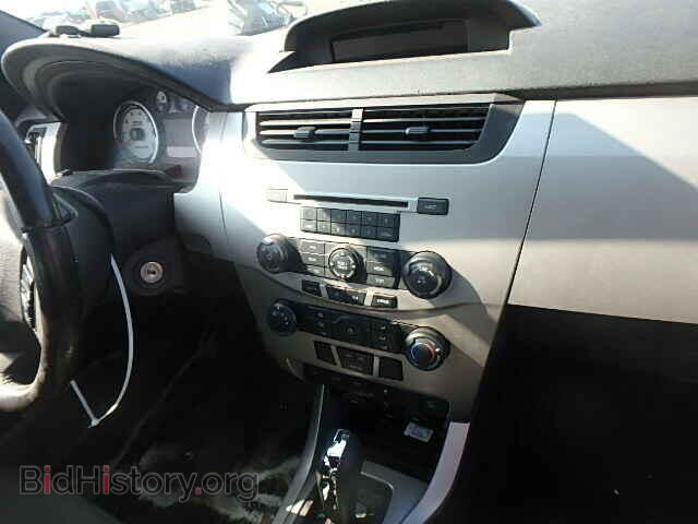 2009 FORD FOCUS - VIN: 1FAHP36N99W105722 - Фото 9