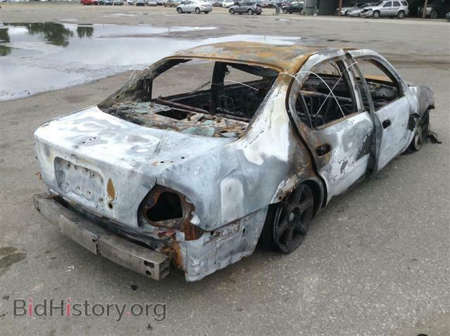 2000 NISSAN MAXIMA - VIN: JN1CA31D1YT521237 - Photo 4