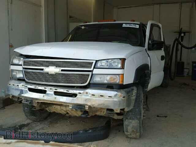 2007 CHEVROLET SILVERADO - VIN: 1GBJK33D57F137428 - Фото 2