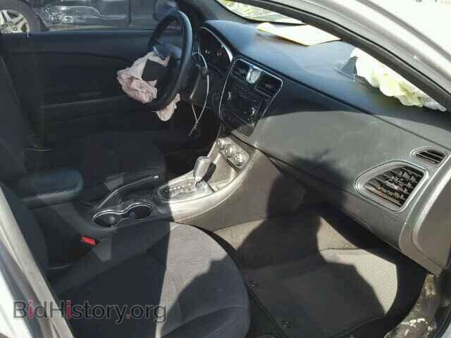 2013 CHRYSLER 200 - VIN: 1C3CCBAB0DN588477 - Фото 5