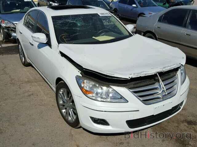 Photo KMHGC4DF5BU118323 - HYUNDAI GENESIS 2011