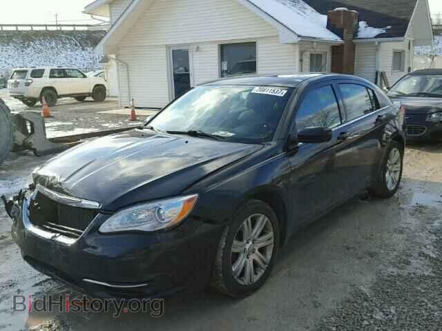 2011 CHRYSLER 200 - VIN: 1C3BC1FB5BN623767 - Фото 2