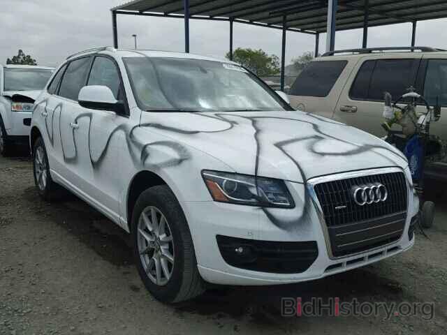 Photo WA1LFAFP1CA072520 - AUDI Q5 2012