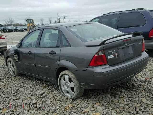 2005 FORD FOCUS - VIN: 1FAFP34NX5W260901 - Фото 3