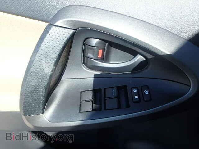 2011 TOYOTA RAV4 - VIN: 2T3YF4DV2BW097652 - Фото 10
