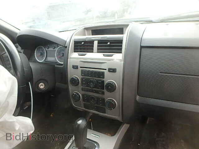 2011 FORD ESCAPE - VIN: 1FMCU0DG7BKC17086 - Фото 10