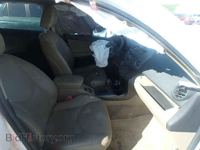 2011 TOYOTA RAV4 - VIN: 2T3YF4DV7BW068826 - Фото 5