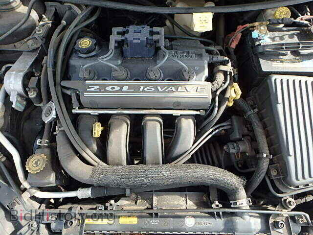 2000 DODGE NEON - VIN: 1B3ES46CXYD784573 - Фото 7