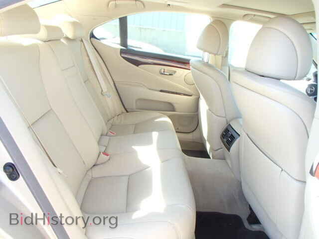 2011 LEXUS LS460 - VIN: JTHCL5EF5B5009683 - Фото 6