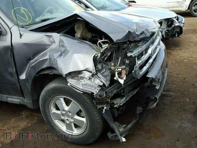 2011 FORD ESCAPE - VIN: 1FMCU0C73BKA62036 - Photo 9