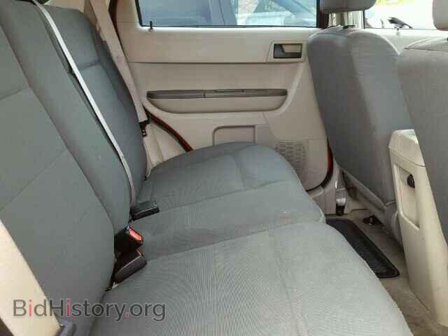 2009 FORD ESCAPE - VIN: 1FMCU02799KA19672 - Фото 6