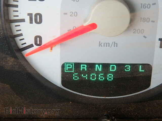 2004 CHRYSLER SEBRING - VIN: 1C3EL75R94N421211 - Фото 8