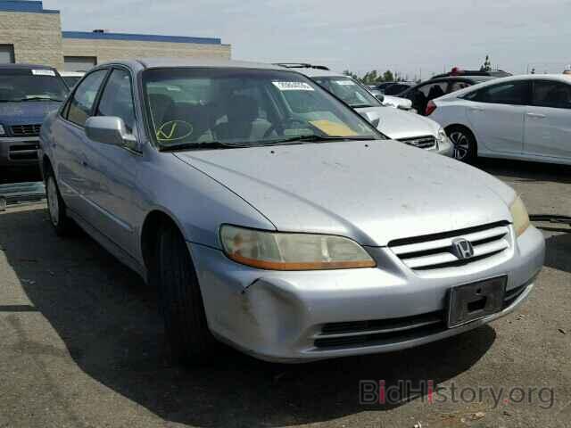 Photo 1HGCG16441A047618 - HONDA ACCORD 2001