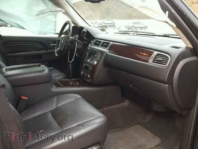 2011 GMC YUKON - VIN: 1GKS2EEF1BR256180 - Фото 5