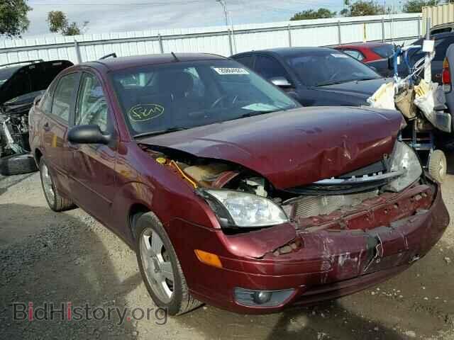 Photo 1FAHP34NX7W355857 - FORD FOCUS 2007