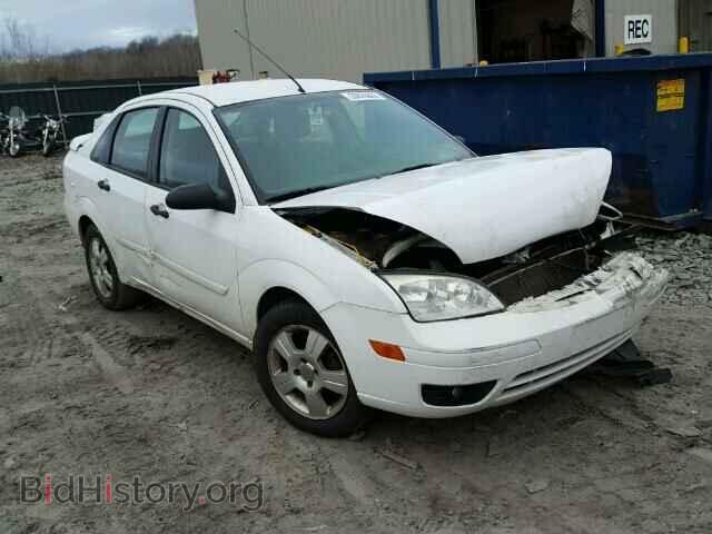 Photo 1FAHP34NX7W134100 - FORD FOCUS 2007