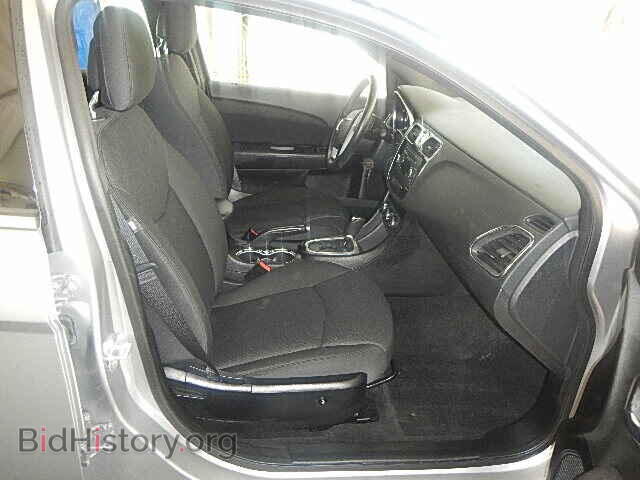 2013 CHRYSLER 200 - VIN: 1C3CCBBG2DN716437 - Фото 5