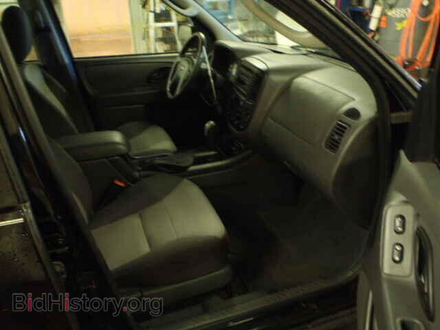 2007 FORD ESCAPE - VIN: 1FMYU92Z17KA03183 - Фото 5