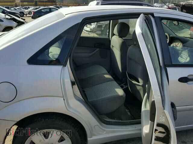 2007 FORD FOCUS - VIN: 1FAFP34N47W101567 - Фото 6