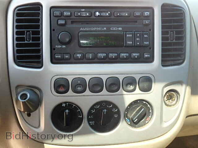 2007 FORD ESCAPE - VIN: 1FMCU04167KB19556 - Photo 9