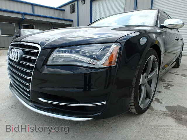 2014 AUDI S8 - VIN: WAUD2AFD5EN004547 - Фото 2