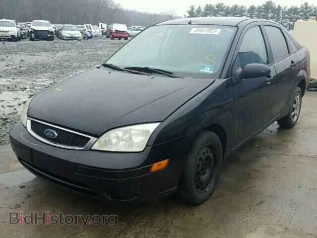 2005 FORD FOCUS - VIN: 1FAFP34N45W148143 - Photo 2