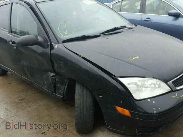 2005 FORD FOCUS - VIN: 1FAFP34N45W148143 - Photo 9