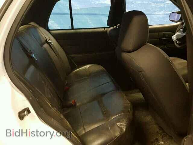 2010 FORD CROWN VIC - VIN: 2FABP7BVXAX129331 - Фото 6