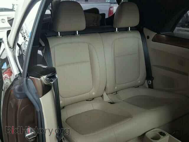 2013 VOLKSWAGEN BEETLE - VIN: 3VW5P7AT2DM801791 - Фото 6