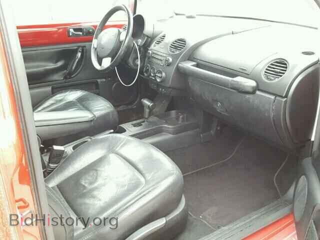 2007 VOLKSWAGEN BEETLE - VIN: 3VWSW31C27M517838 - Фото 5