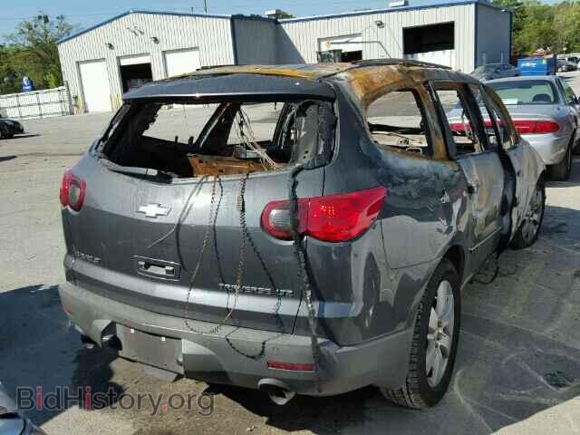 2009 CHEVROLET TRAVERSE - VIN: 1GNER33D39S105975 - Фото 4