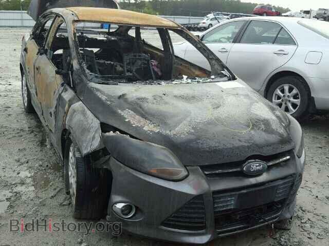 Photo 1FAHP3F2XCL335817 - FORD FOCUS 2012