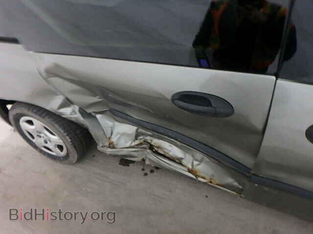 2004 FORD FREESTAR - VIN: 2FMDA51674BA91332 - Фото 9