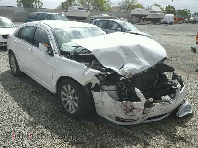 Фотография 1C3CCBBG8DN533785 - CHRYSLER 200 2013
