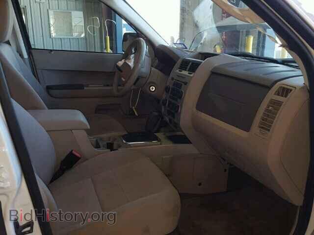2011 FORD ESCAPE - VIN: 1FMCU0DG2BKA08970 - Photo 5
