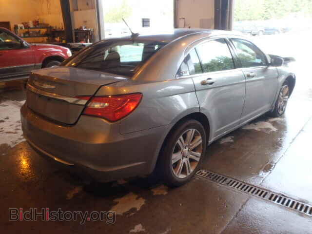 2013 CHRYSLER 200 - VIN: 1C3CCBAB8DN762750 - Фото 4
