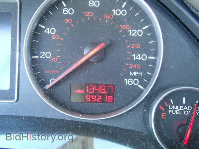 2002 AUDI A4 - VIN: WAUVT68E92A307953 - Photo 8