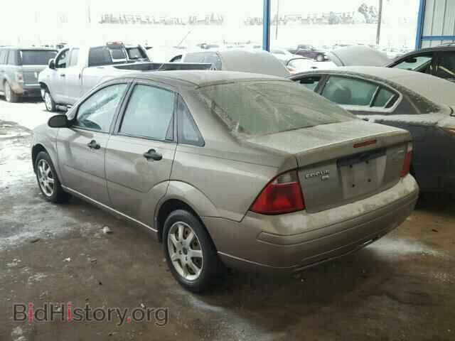 2005 FORD FOCUS - VIN: 1FAFP34N45W207367 - Photo 3