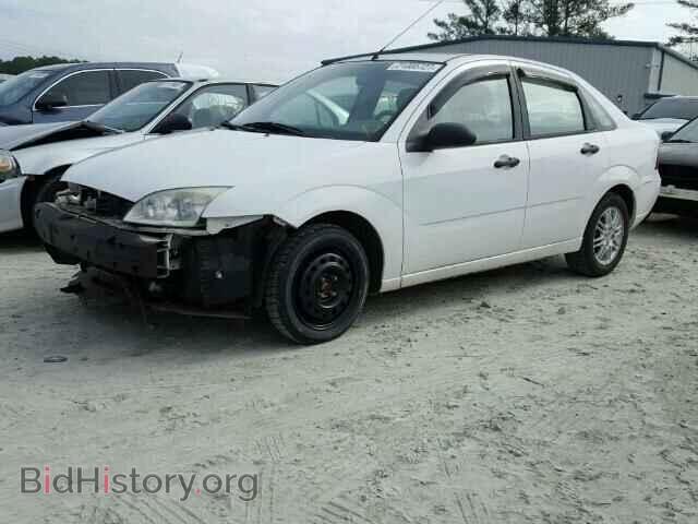 2005 FORD FOCUS - VIN: 1FAFP34N75W194341 - Фото 2