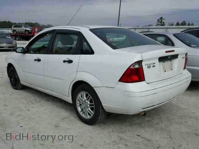 2005 FORD FOCUS - VIN: 1FAFP34N75W194341 - Фото 3