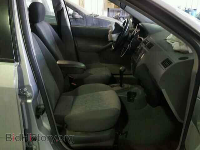 2005 FORD FOCUS - VIN: 1FAFP36N25W307660 - Фото 5