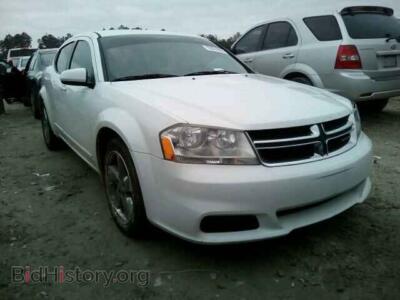 2011 Dodge AVENGER, белый — VIN 1B3BD1FB6BN609600, Copart
