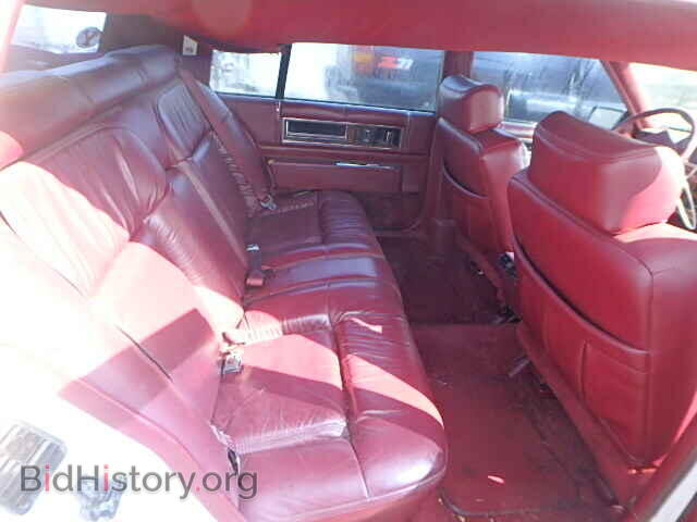 1992 CADILLAC DEVILLE - VIN: 1G6CD53B4N4235631 - Фото 6