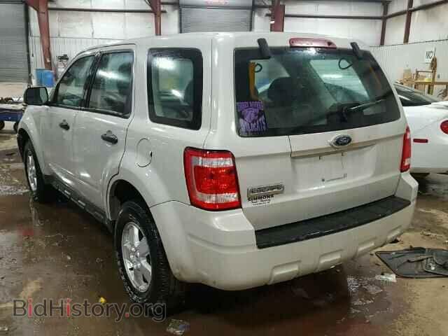 2009 FORD ESCAPE - VIN: 1FMCU02749KC66534 - Фото 3