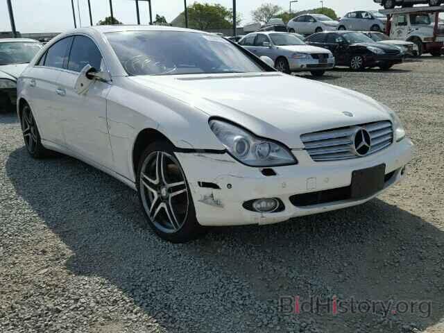 Photo WDDDJ75X36A065396 - MERCEDES-BENZ CLS500 2006