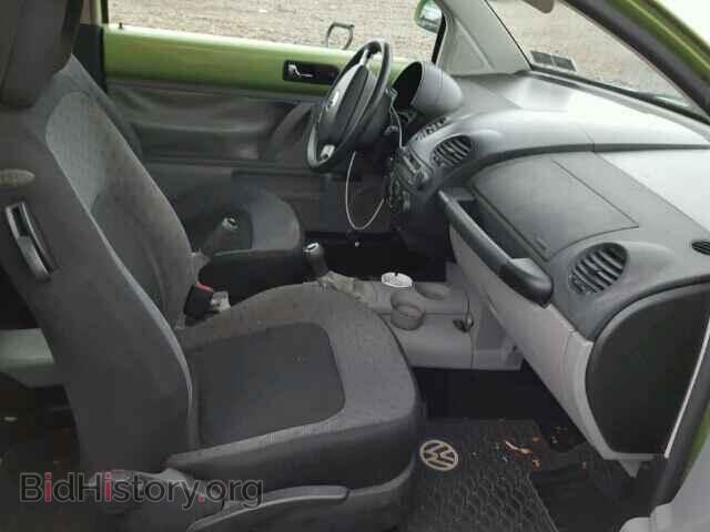 2000 VOLKSWAGEN BEETLE - VIN: 3VWBC21C5YM422422 - Фото 5