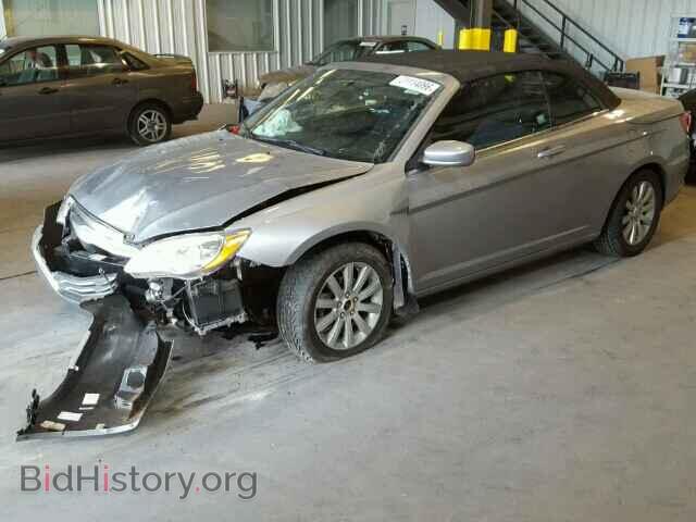 2013 CHRYSLER 200 - VIN: 1C3BCBEB9DN592288 - Фото 2